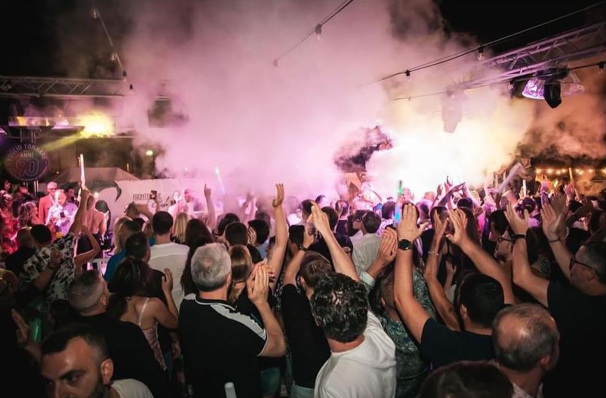 Frontemare Rimini: All White Party, I Love The ’80, Apericena Latino