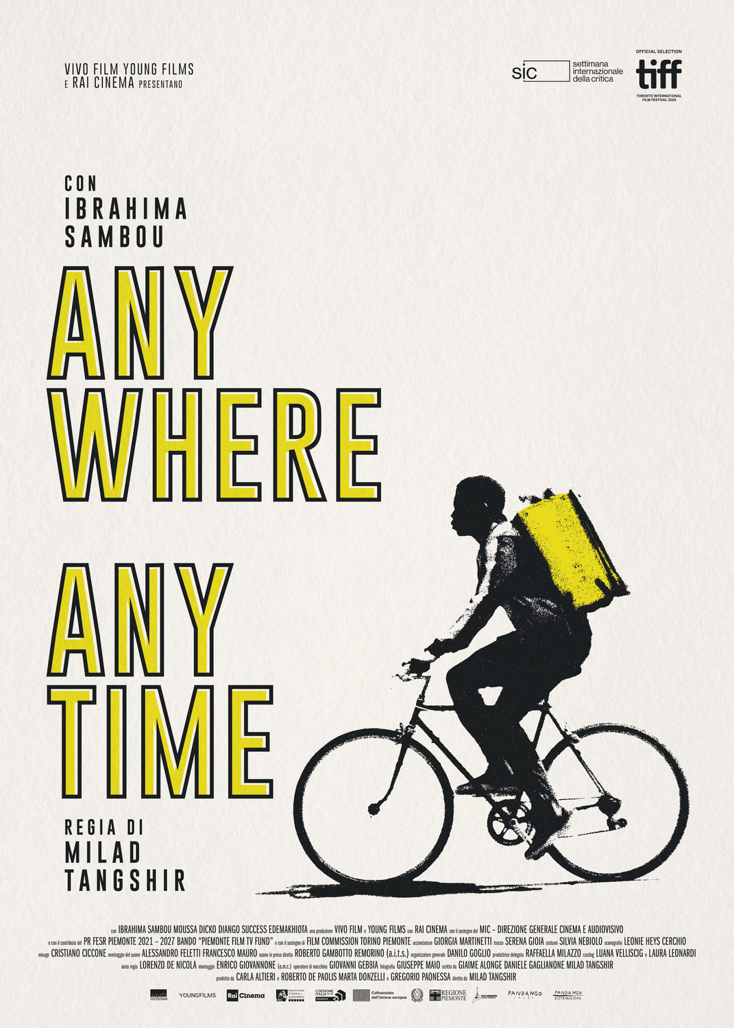 Anywhere Anytime: Neorealismo moderno e integrazione mancata per Milad Tangshir