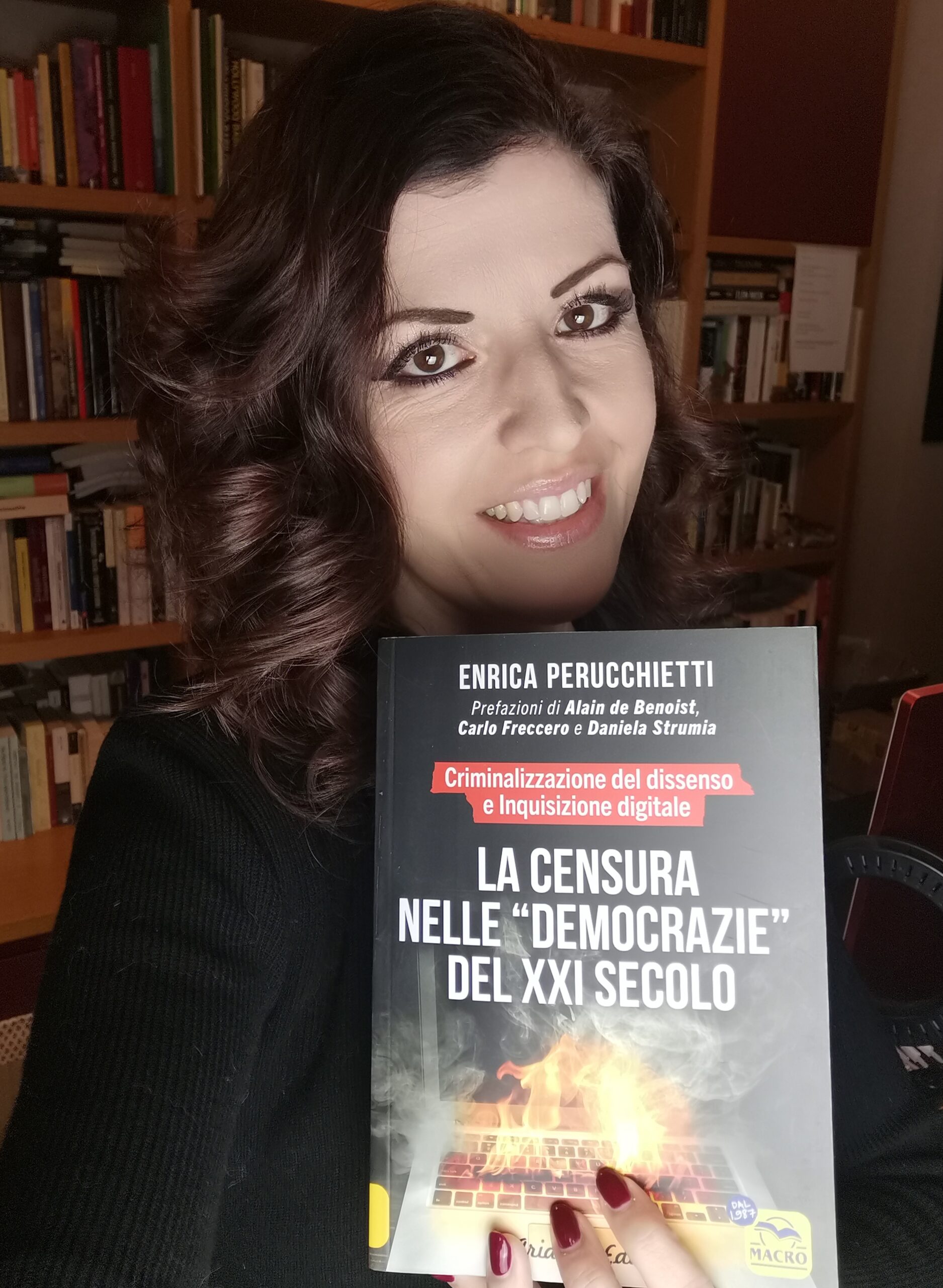 Intervista a Enrica Perucchietti: approfondiamo La Censura nelle “Democrazie” del XXI Secolo